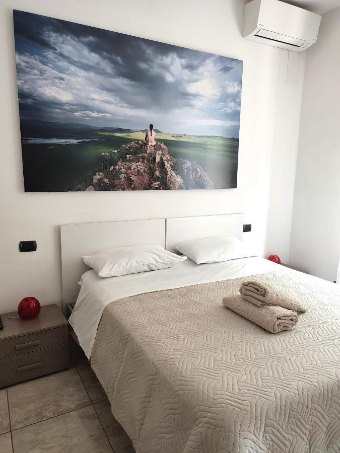 Easy Stay Verona Rooms ภายนอก รูปภาพ