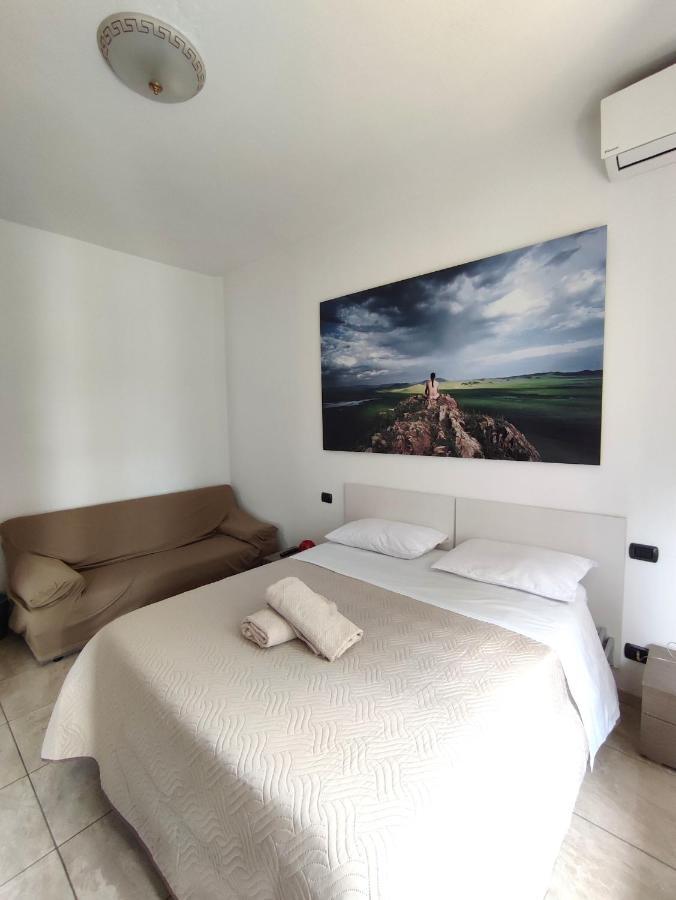 Easy Stay Verona Rooms ภายนอก รูปภาพ
